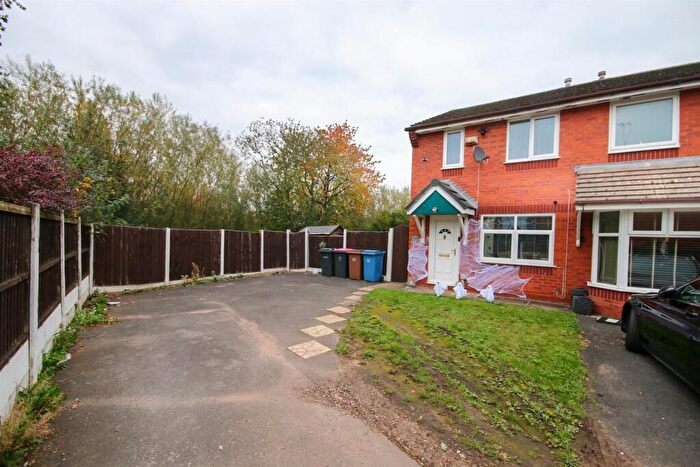 2 Bedroom Semi Detached House For Sale In Sutherland Street, Eccles, M30