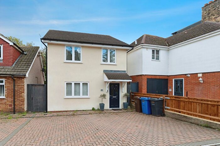 3 Bedroom Detached House For Sale In Malvern Road, Grays, Essex, RM17