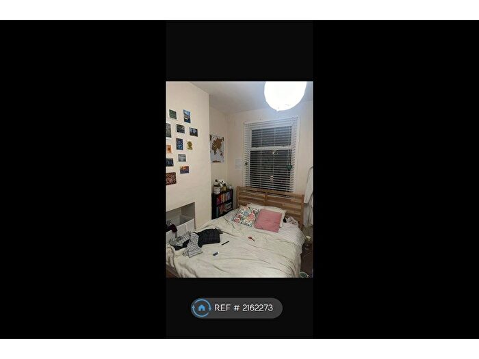 5 Bedroom Terraced House To Rent In Waldegrave Road, London, N8