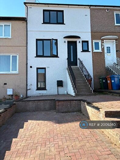 4 Bedroom Terraced House To Rent In Spey Road, Glasgow, G61