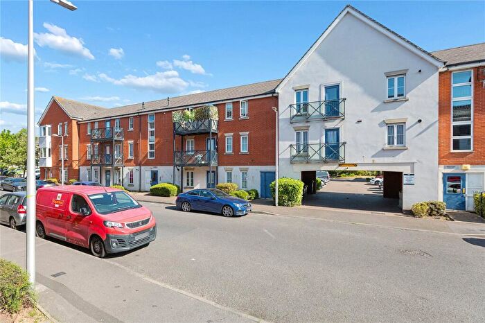 2 Bedroom Apartment For Sale In Hevingham Drive, Chadwell Heath, Romford, RM6