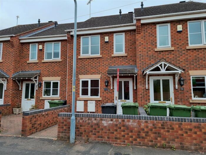 2 Bedroom Terraced House To Rent In Lorne Grove, Kidderminster, DY10