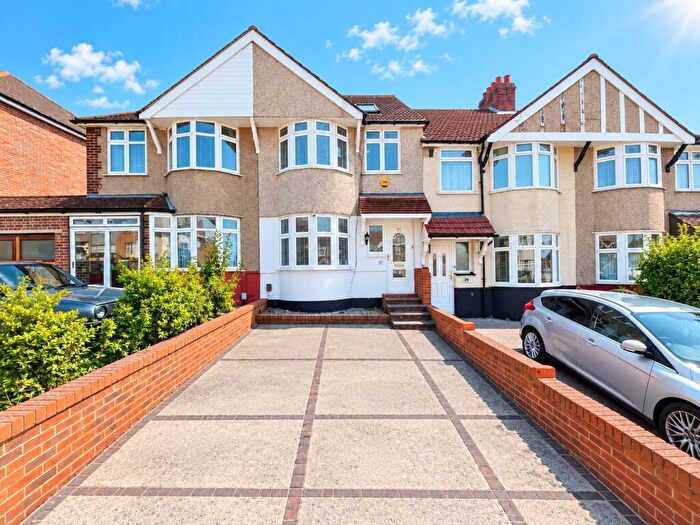3 Bedroom Terraced House For Sale In Gloucester Avenue, Welling, DA16