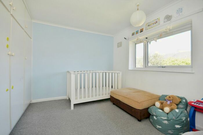 2 Bedroom Semi-Detached House For Sale In Lupton Crescent, Sheffield, S8