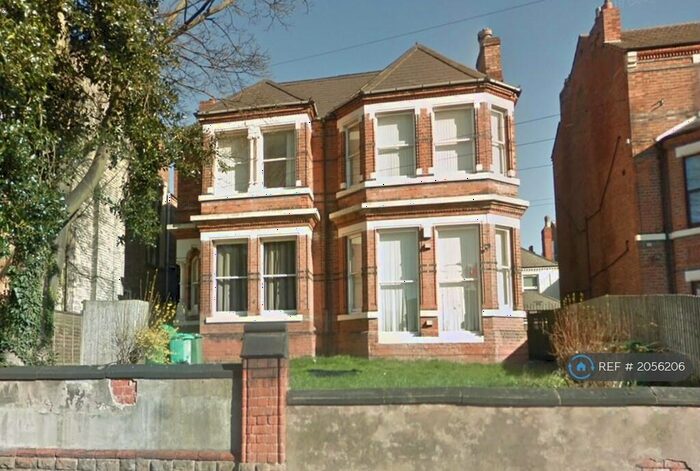 7 Bedroom Flat To Rent In Burns Street, Nottingham, NG7