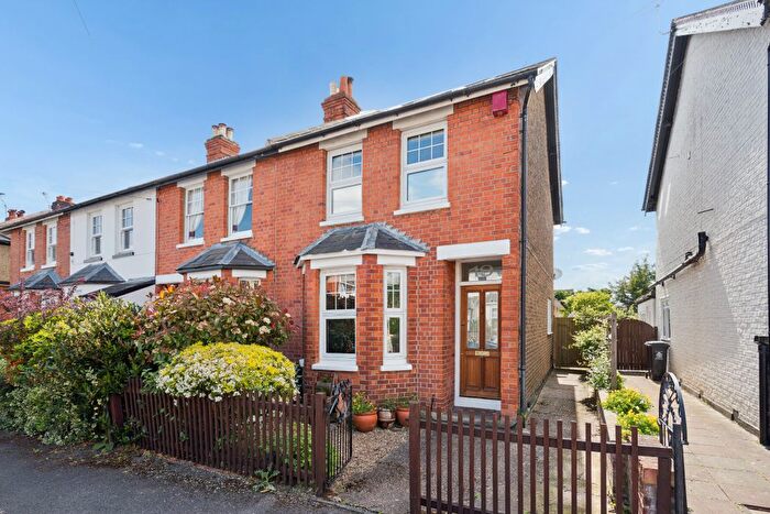 3 Bedroom Property For Sale In Rutland Place, Maidenhead, SL6