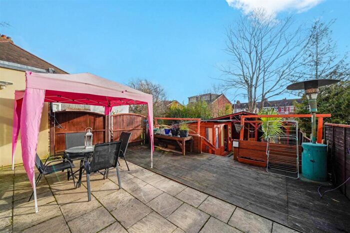 4 Bedroom Terraced House To Rent In Lennox Gardens, London, NW10