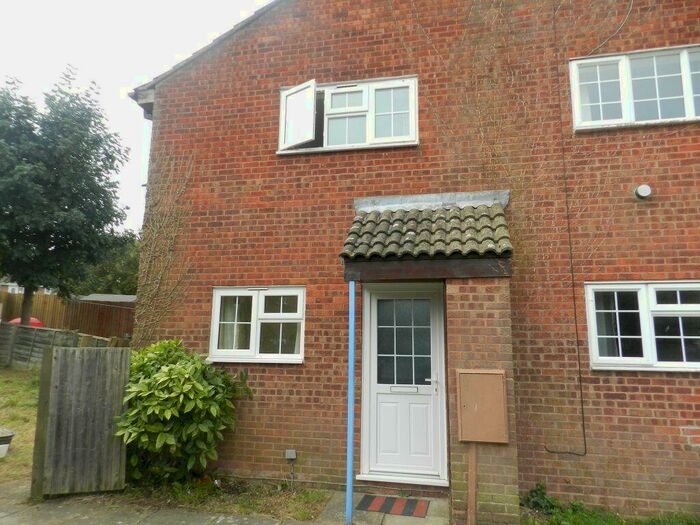 1 Bedroom House To Rent In Stefen Hill, NN11