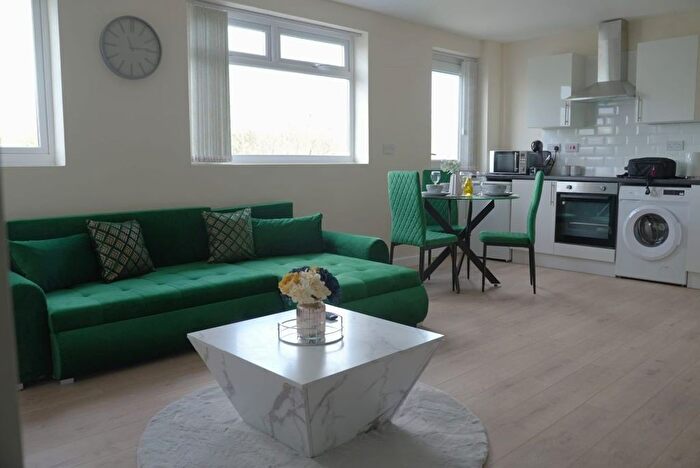 1 Bedroom Flat To Rent In Flat, - Collingdon Street, Luton, LU1