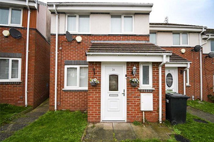 3 Bedroom End Of Terrace House To Rent In Oakwood Park, Prenton, Wirral, CH43