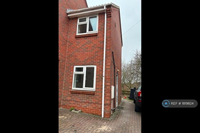1 Bedroom Terraced House To Rent In Meerbrook Close, Oakwood, Derby, DE21