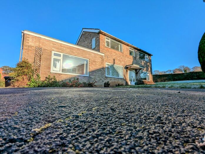 5 Bedroom Property To Rent In Woodlands Drive, Grantham, NG31