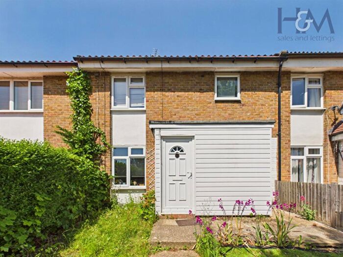 5 Bedroom Terraced House To Rent In East Close, Stevenage, Hertfordshire., SG1