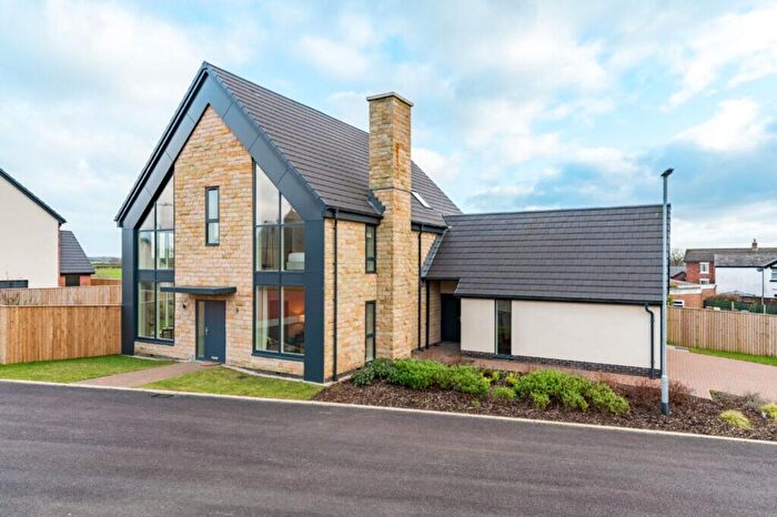 4 Bedroom Detached House To Rent In Boars Head Place, Barton, PR3