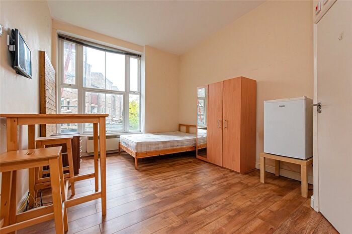 Studio To Rent In Hilldrop Road, Holloway, London, N7