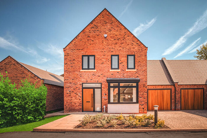 4 Bedroom Semi-Detached House For Sale In Church Croft, Manor Farm, Mickleover, DE3