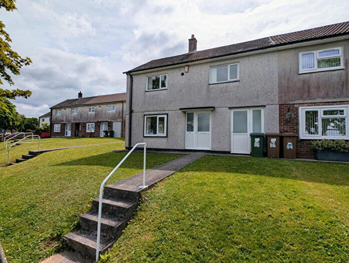 2 Bedroom Terraced House For Sale In Clittaford Road, Plymouth, PL6