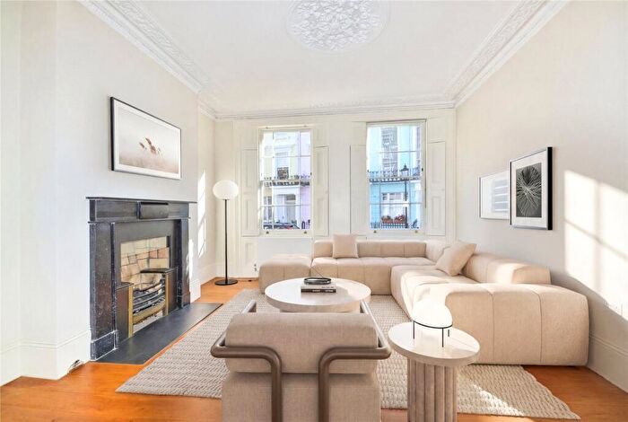 4 Bedroom End Of Terrace House To Rent In Chalcot Crescent, Primrose Hill, London, NW1