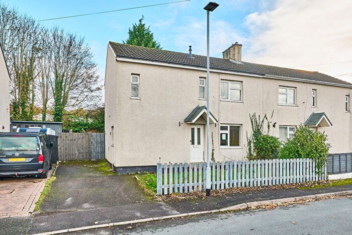 Semi Detached House For Sale In Heather Drive, Huntington, Cannock, Staffordshire, WS12