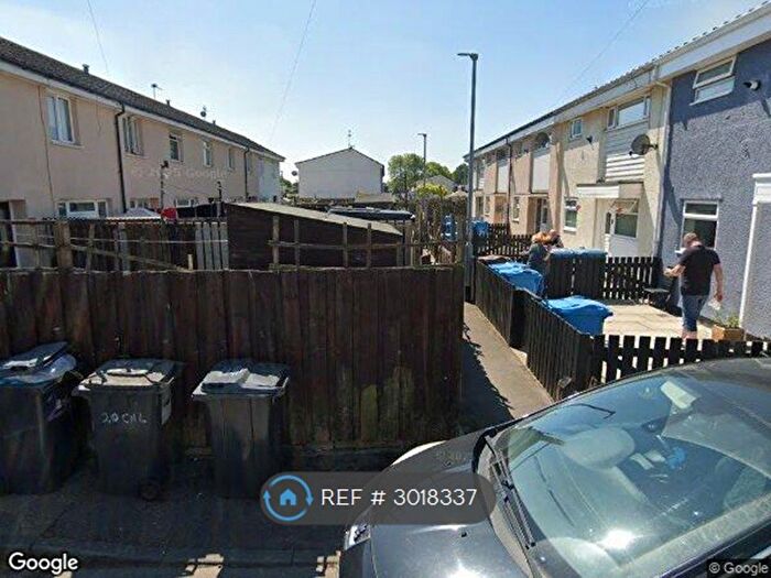 3 Bedroom Terraced House To Rent In Caldane, Hull, HU6