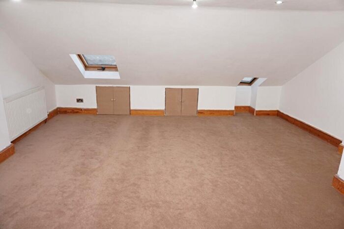 Studio To Rent In Belmont Park Road, Leyton, E10