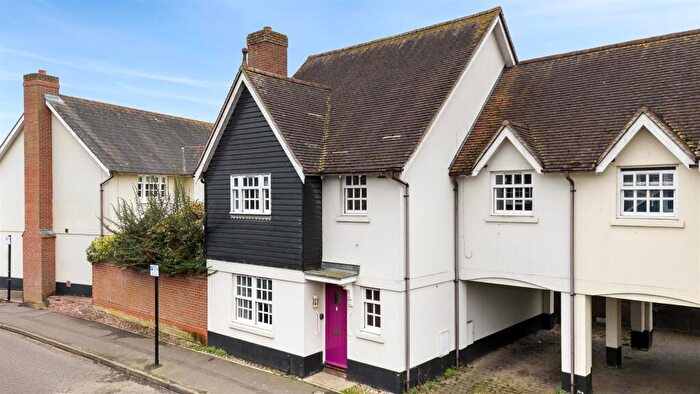 3 Bedroom Link Detached House For Sale In West Street, Wivenhoe, Colchester, CO7