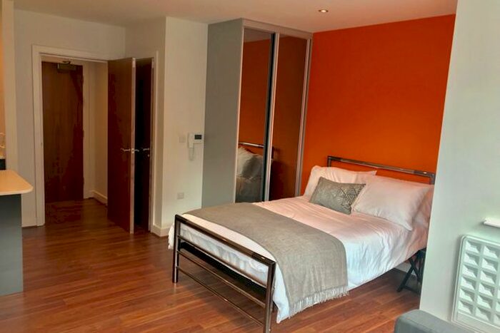 Studio To Rent In Pomona Street, Sheffield S11