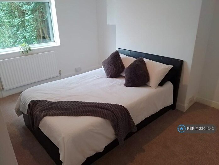 1 Bedroom Flat To Rent In Crossgates, Leeds, LS15