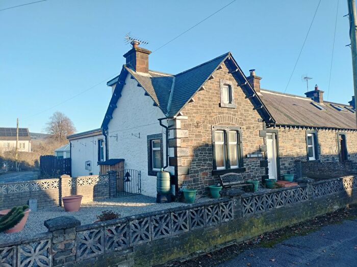 3 Bedroom Cottage For Sale In Beattock Park, Beattock, DG10