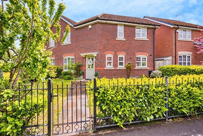 3 Bedroom Semi-Detached House For Sale In Wallbrook Avenue, Macclesfield, SK10