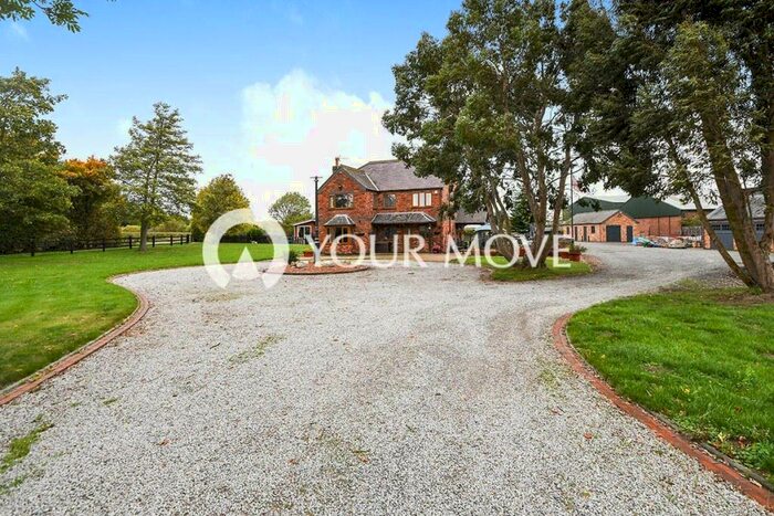 3 Bedroom Detached House For Sale In Park Farm Road, Kettlethorpe, Lincoln, Lincolnshire, LN1