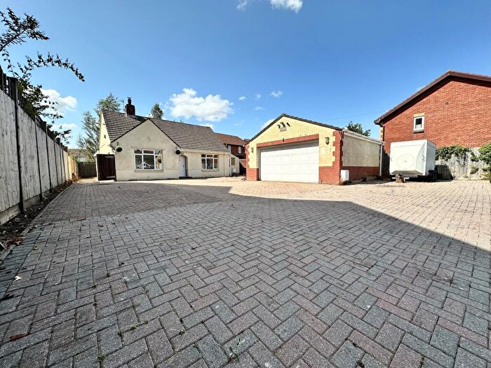 3 Bedroom Detached House For Sale In Newport Road, Caldicot, Newport., NP26