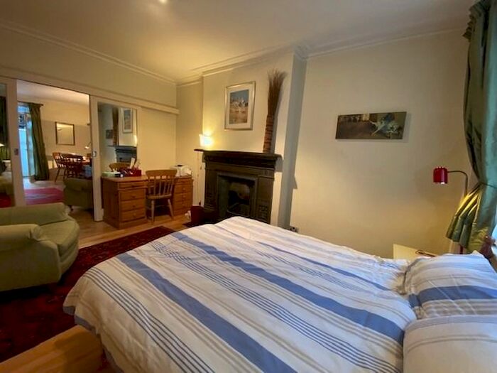 1 Bedroom Flat To Rent In Perham Road, London, W14