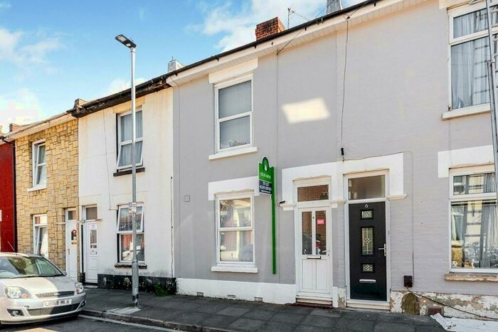 4 Bedroom Flat To Rent In Percy Road, Southsea, Hampshire, PO4