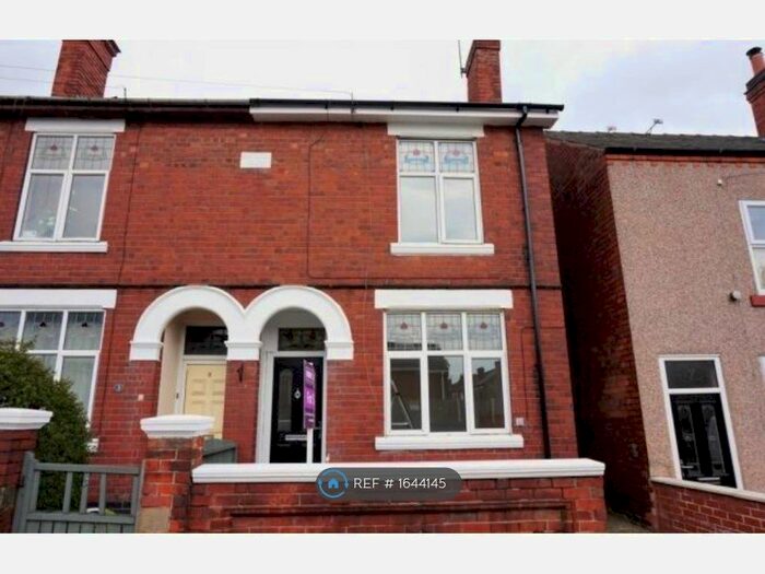 3 Bedroom End Of Terrace House To Rent In Main Road, Leabrooks, Alfreton, DE55