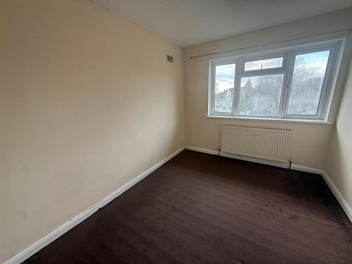2 Bedroom Flat To Rent In Sudbury Croft, Wembley, HA0
