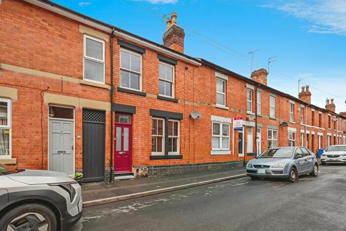 3 Bedroom Terraced House For Sale In Redshaw Street, Derby, DE1