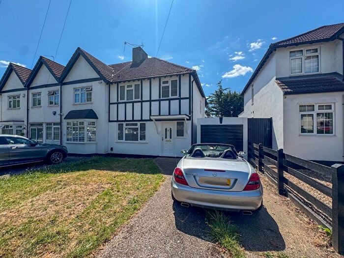 3 Bedroom End Of Terrace House To Rent In West End Road, Ruislip, HA4