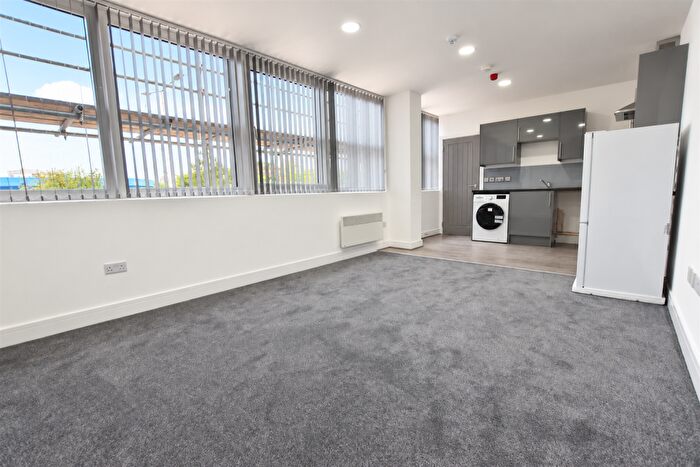 Apartment To Rent In Abbey House, Burleys Way, Leicester, LE1
