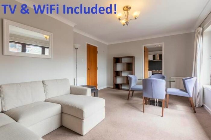 2 Bedroom Flat To Rent In Gilmours Entry, Edinburgh, EH8