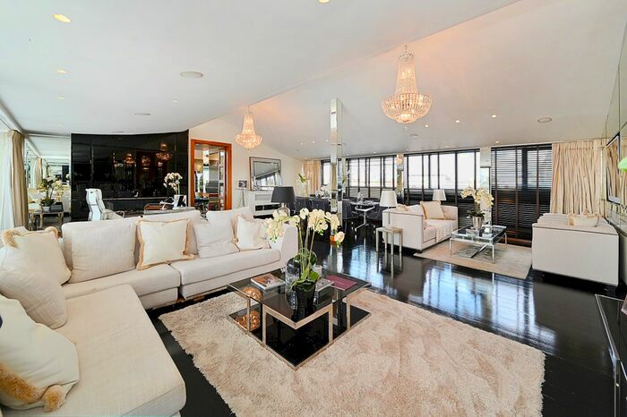 3 Bedroom Flat To Rent In Harrington Road, London, SW7