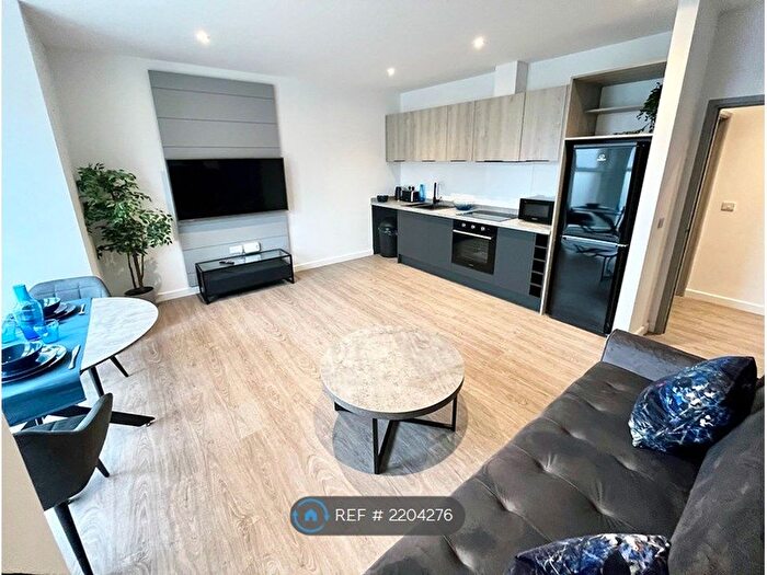 1 Bedroom Flat To Rent In High Street, Wellingborough, NN8