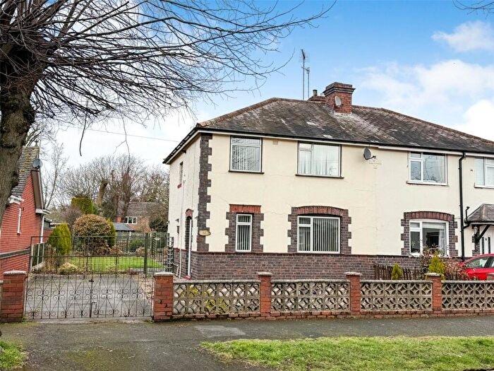 3 Bedroom Semi Detached House For Sale In Aggborough Crescent, Kidderminster, Worcestershire, DY10