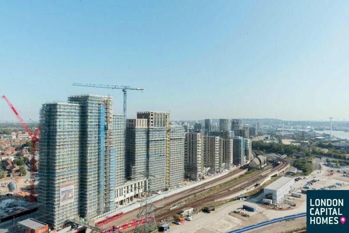 1 Bedroom Apartment To Rent In Corson House City Island Way London, E14