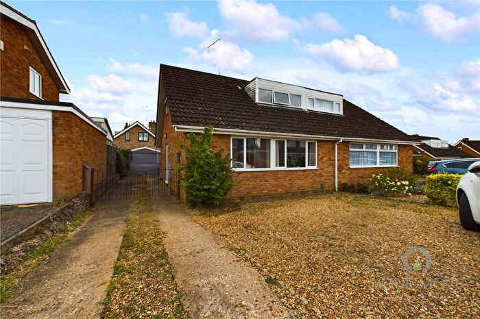 3 Bedroom Semi Detached House To Rent In Barley Lane, Northampton, NN2