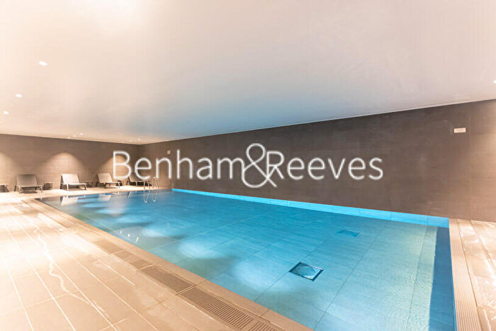 1 Bedroom Apartment To Rent In Marsh Wall, Canary Wharf, E14