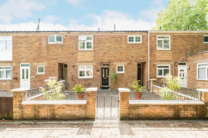 4 Bedroom Terraced House For Sale In Manygates, Balham, SW12