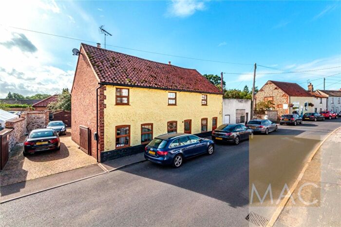 4 Bedroom Detached House To Rent In High Street, Feltwell, Thetford, IP26