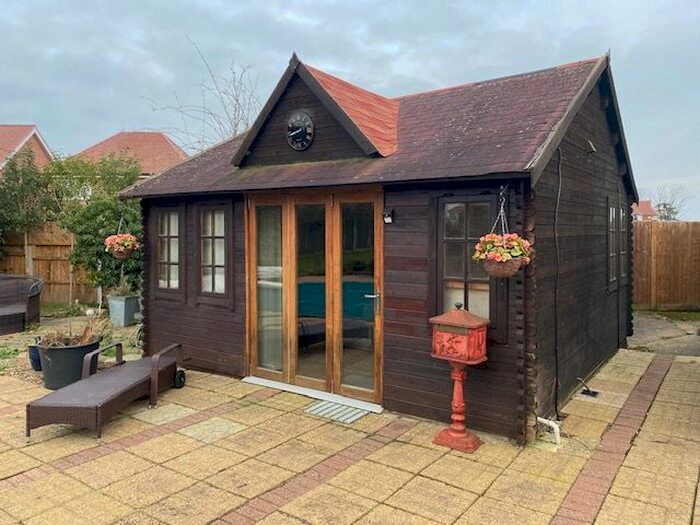 Studio To Rent In Goffs Lane, Goffs Oak, Waltham Cross, EN7