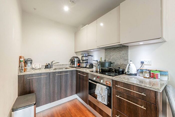 1 Bedroom Flat To Rent In Letchworth Road, Stanmore, Stanmore, HA7